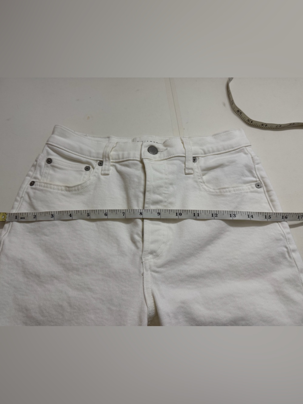 Aritiza Denim Forum - The Arlo Hi-Rise Straight Jean High-rise straight jeans - Picture 11 of 16